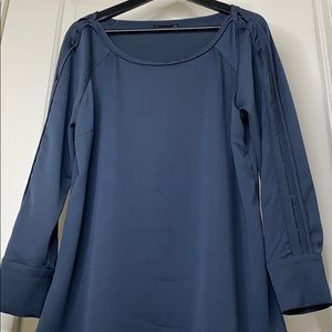 Noir gunmetal slit sleeve blouse